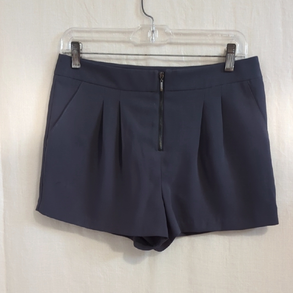 Shorts Gray  Small